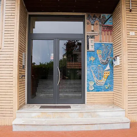 דירה 039 - Casa Residenziale A A 5 Minuti Dal Mare לאווניה