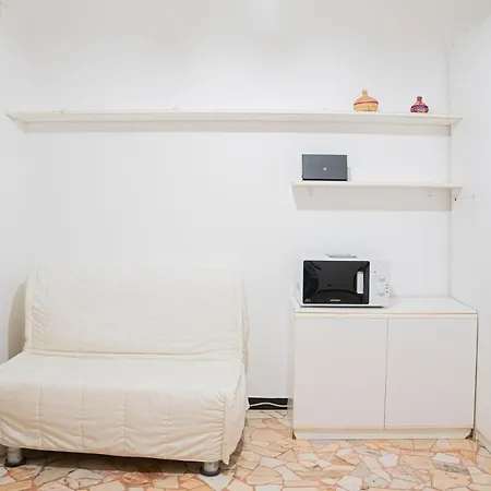 039 - Casa Residenziale A A 5 Minuti Dal Mare דירה *
