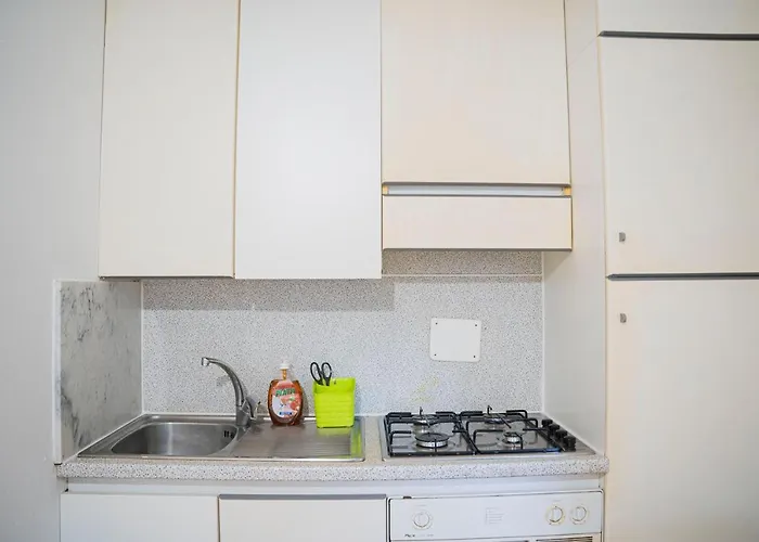Apartamento 039 - Casa Residenziale A A 5 Minuti Dal Mare *